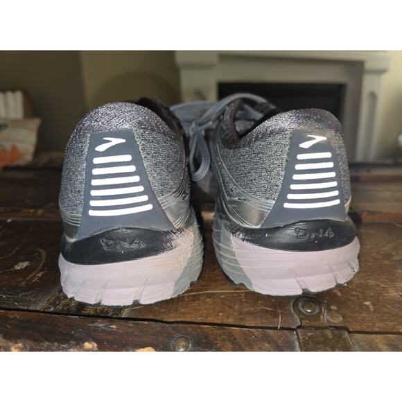 Brooks Womens Adrenaline GTS 18 1202681B005 Purple Gray‎ Running Shoes Size 11.5 - Picture 5 of 14